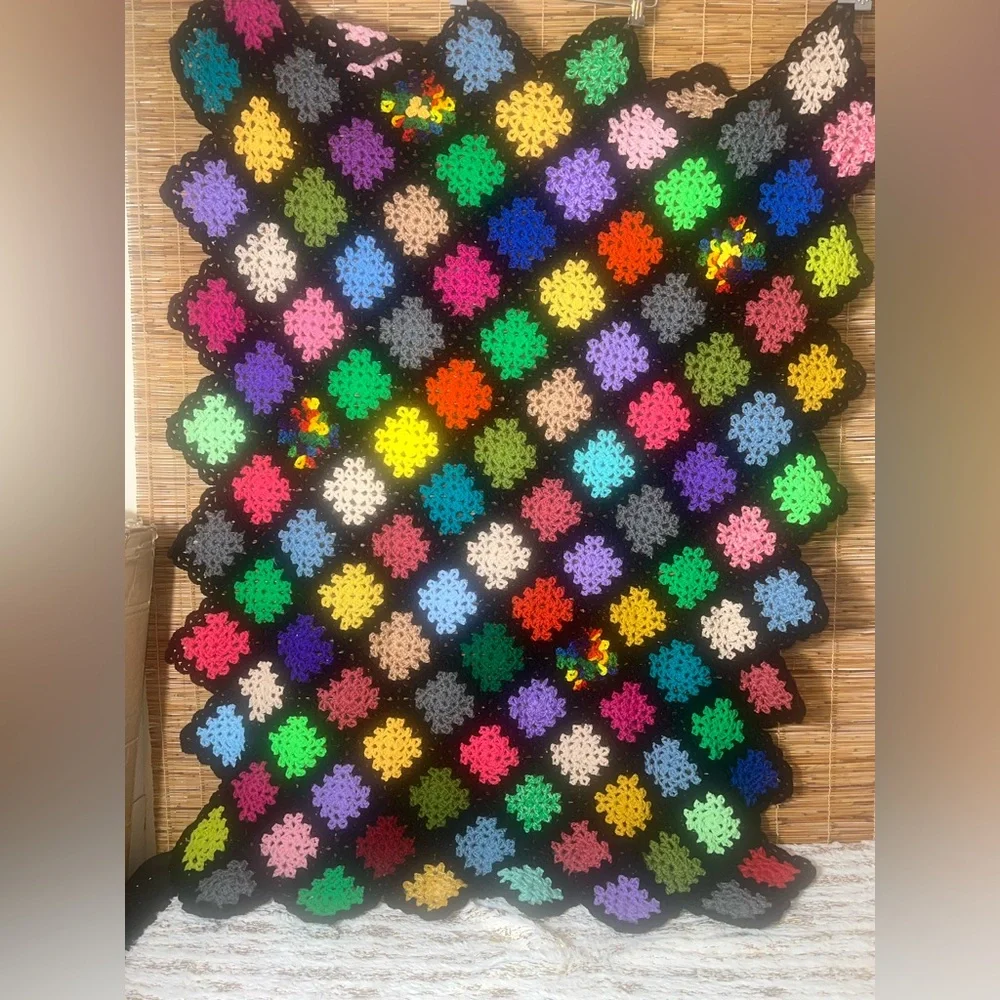 Vtg Crocheted 51X60 Chain Flower Blanket Throw Afghan Black Muti Colored Flowers